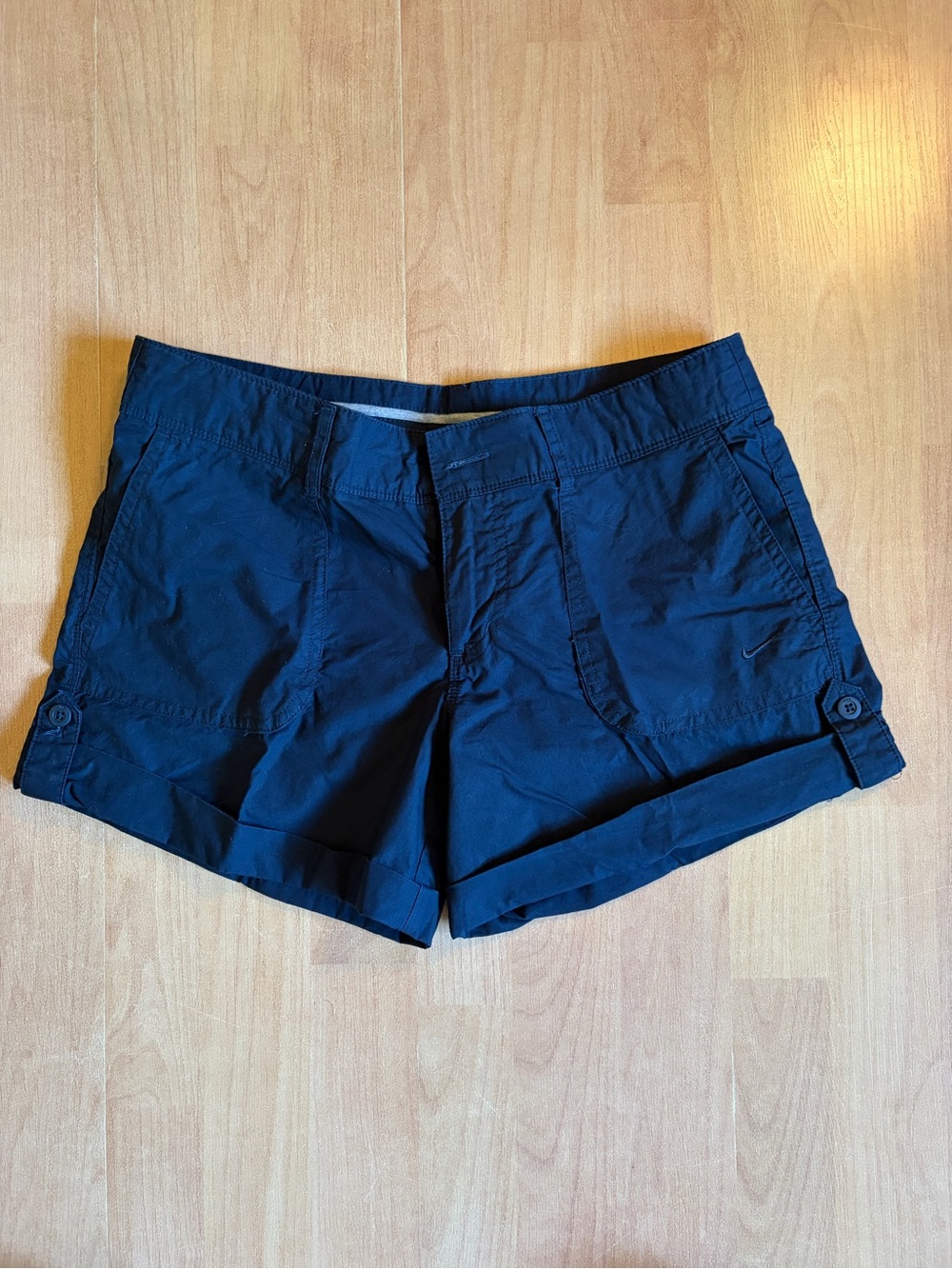 Nike Women's Navy Blue Casual Shorts Bermudas